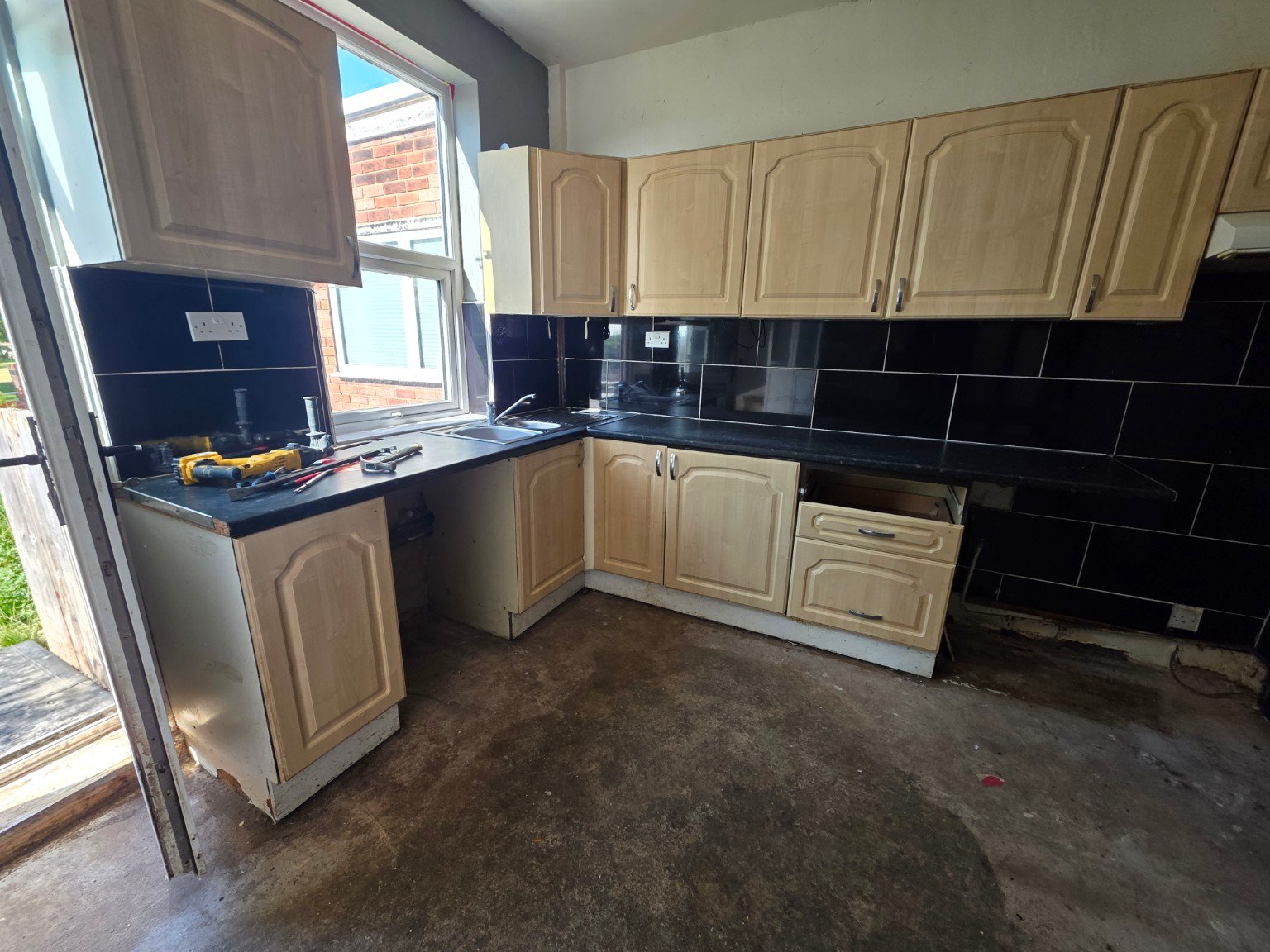 Before - Complete Kitchen Renovation project photo