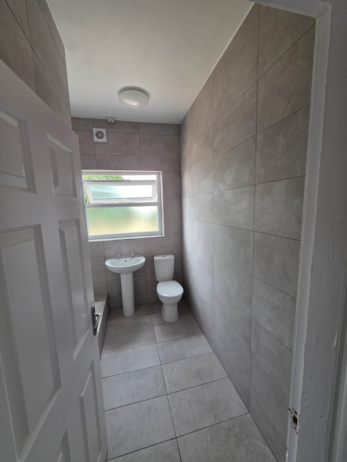 How Much Does a Bathroom Renovation Cost in Barnsley?